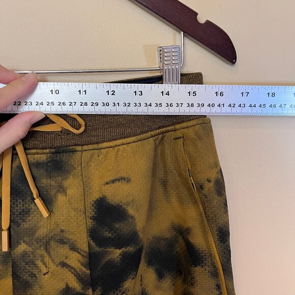 Lululemon Textured Tech Jogger Pants - Men's Size L - Picture 6 of 10